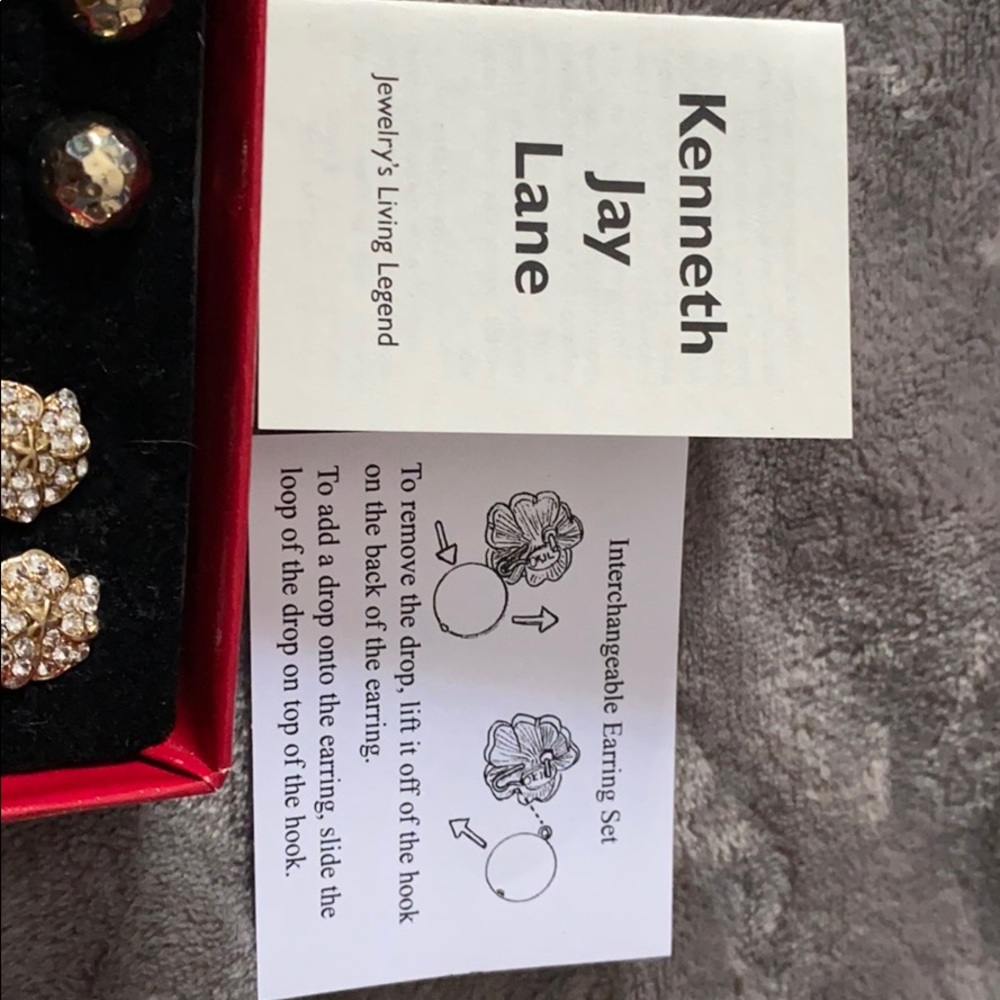 *RARE* NIB Kenneth Jay Lane earring set - Picture 4 of 5
